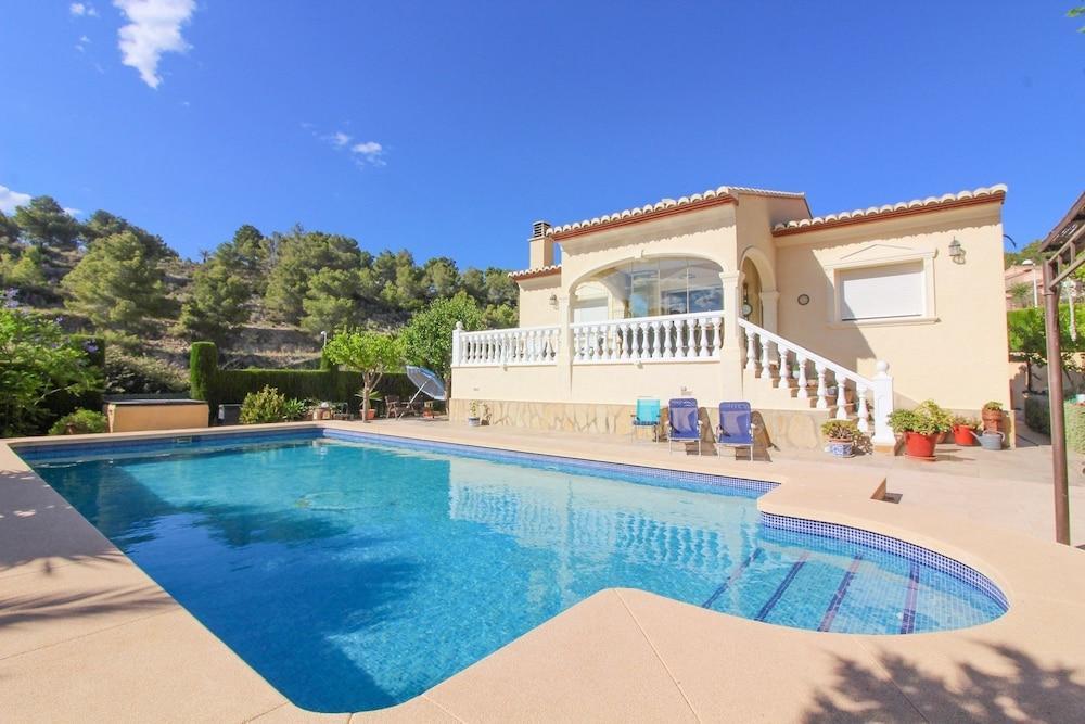 Villa Empedrola - Plaza Mayor Calpe Exterior photo